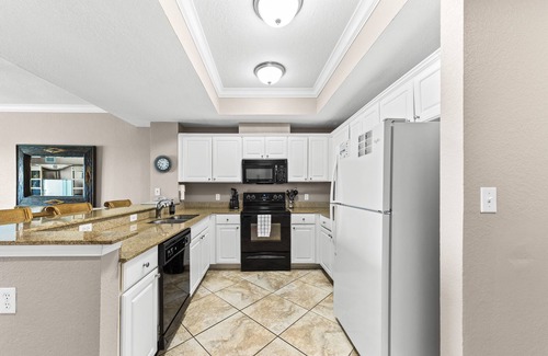 Gulf Shores Condo | Salty Sunrise Condo, Beach Front, Lower rates Sept 9-13, unit 205