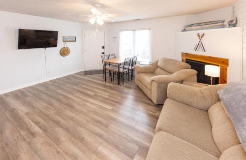 Northeast Virginia Beach House | Salty Vibe - Resort Area - Vibe District VB