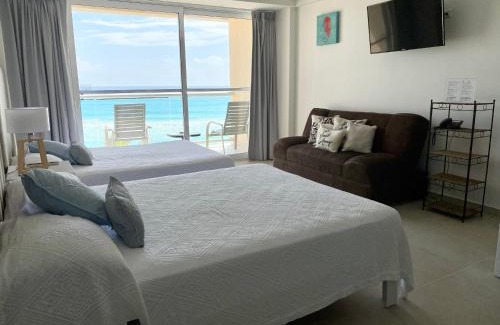 Punta Cancun Apartment | Salvia - Beachfront Studio