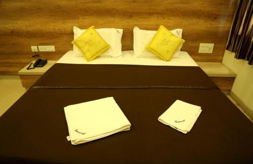 Kamalapur Hotel | Samarth Residency