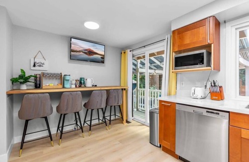 Sammamish House | Sammamish Family Friendly Home 4B3B | Skyline High