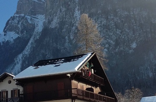 Samoens Apartment | SAMOENS-Bel Apartment-4 persons ds a traditional Savoyard chalet-Expo SOUTH