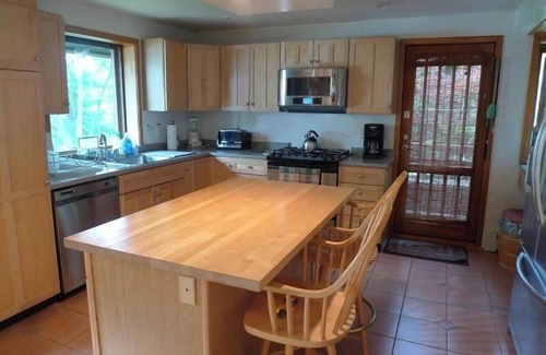 Trevett House | Samoset House - Large Family Cottage - Water Views!