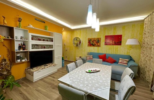 Scandellara Apartment | Samu Home