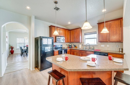San Antonio House | San Antonio Home w/Game Room, 9 Mi to SeaWorld!