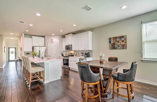 Wetmore House | San Antonio Vacation Rental w/Hot Tub, Yard!