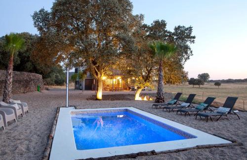 Mejorada House | San Benito, finca privada cerca de Gredos con piscina