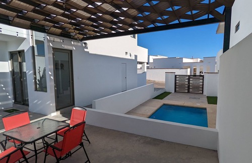 San Carlos House | San Carlos Sunrise House