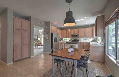 Spring Valley House | San Diego 3 BR Summer Vacation Home w/Backyard
