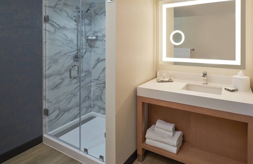 Mission Valley East Hotel | San Diego Marriott Mission Valley