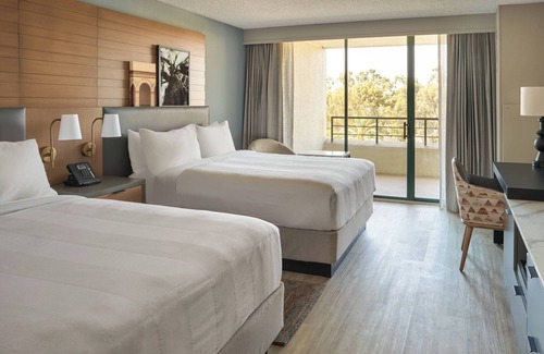 Mission Valley East Hotel | San Diego Marriott Mission Valley