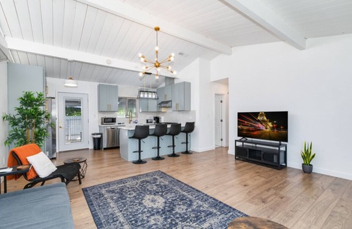North Park House | San Diego’s Best: Zoo, SeaWorld & Downtown Nearby
