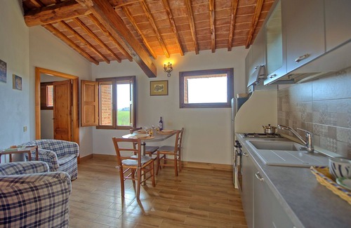 Monteroni d'Arbia Apartment | San Donnino 2 - Vacation Rental with swimming pool near Siena, Tuscany