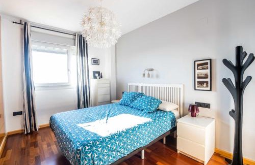 San Fernando Apartment | San Fernando Torres de la Caseria JP