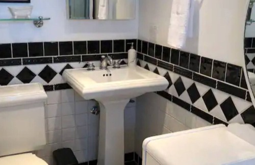 Miraloma Apartment | San Francisco with Amazing Views!