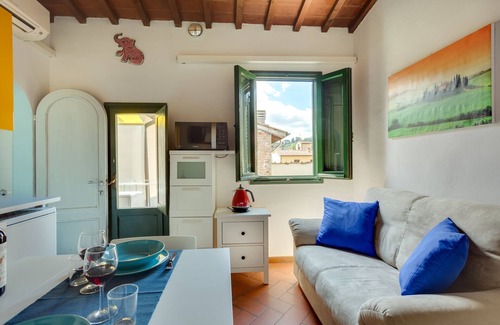 Santo Spirito Apartment | San Giovanni in the heart of Florence (Oltrarno) A/C and Free WIFI