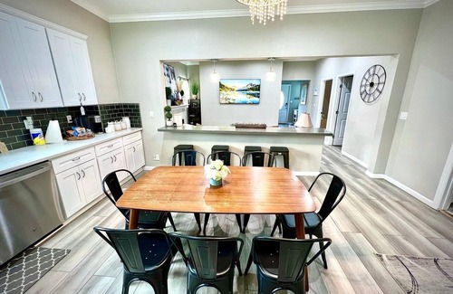 Auzerais - Josefa House | San Jose - 8 bedroom 4 bath