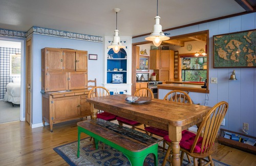 Friday Harbor House | San Juan Island, Washington Way Chalet #127