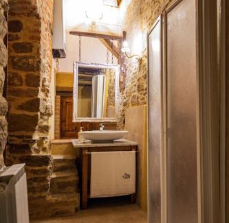 Castiglion Fiorentino House | San Lazzo Luxury Room - ROOM & PERSONAL SPA