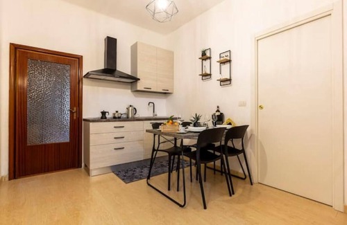 Figline e Incisa Valdarno Apartment | San Lorenzo House - Florence!