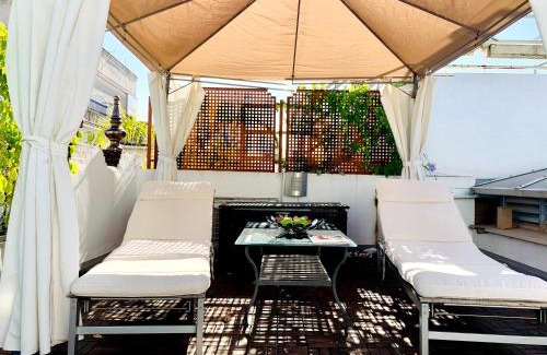 San Vicente Apartment | San Lorenzo Penthouse