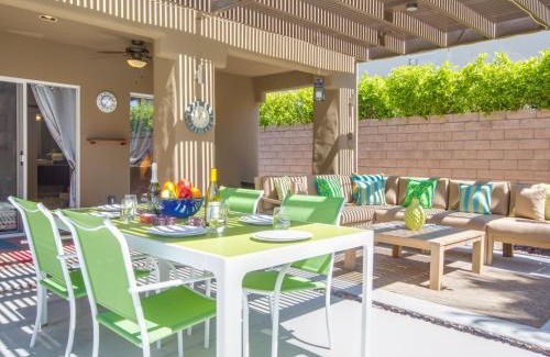 Tahquitz River Estates Villa | San Lucas Hideout by ACME House Company