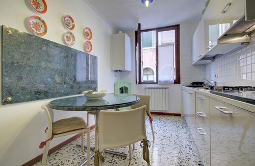 Castello Apartment | SAN MARCO CANAL VIEW#1 aircond, 4 pax, 120sqm Wifi