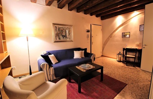 San Marco Apartment | San Marco charming apartment with canal view