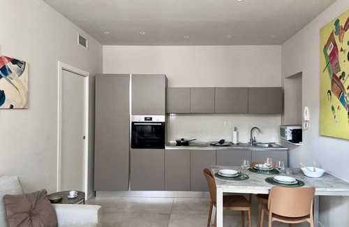 Pavia Apartment | San Martino Suite