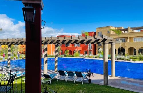 San Miguel de Allende Apartment | "San Miguelito" El oasis urbano que necesitas para descansar! pool, gym, tenis