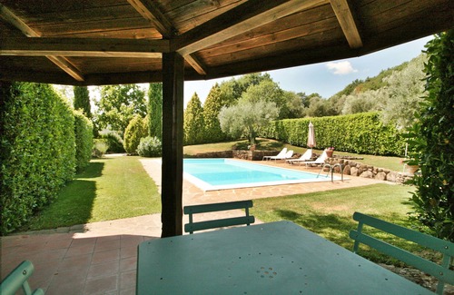 Umbertide Villa | San Nicolò, private house and pool. Free wifi, stunning views of Niccone Valley.