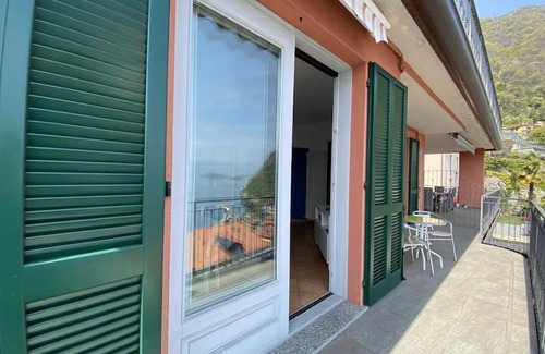 Argegno Apartment | San Sisinio Apartment Argegno