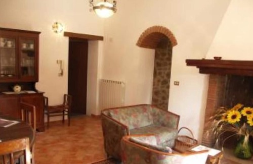 San Valentino House | San Valentino Di Sorano: Apartment/ flat - San Valentino di Sorano