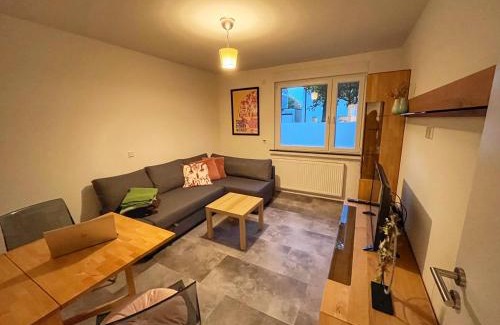 Oberhausen Apartment | Sanctuary - Tief im Westen
