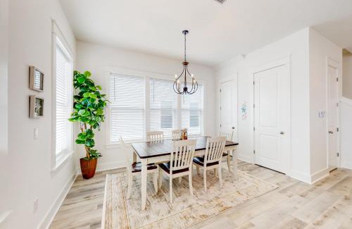 Silver Sands House | Sand and Sunshine