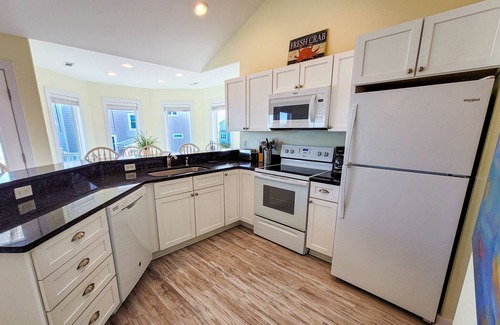 Village of Stump Sound House | Sand Dancer – Sun, Surf & Poolside Relaxation
