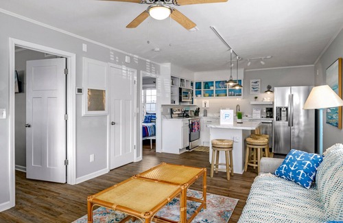 Holden Beach Condo | "Sand Dollar" - Canal Condo, 2 Bedrooms/1.5 Bathrooms