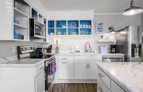 Holden Beach Condo | "Sand Dollar" - Canal Condo, 2 Bedrooms/1.5 Bathrooms