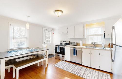 Harwich House | Sand Dollar Dreams