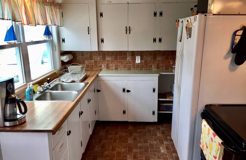 Point Judith House | Sand Hill Cove Cottage, 5 min walk to beach w/huge fenced-in back yard