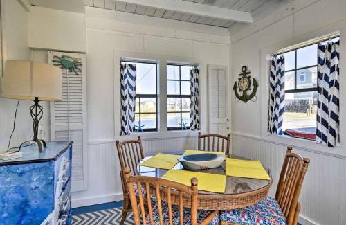 Kill Devil Hills House | Sand Pebbles: Bright Bungalow - Steps to Beach!