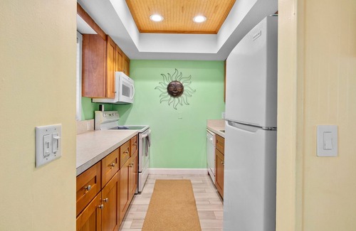 Anna Maria Condo | Sand & Sea 109 A! Pool, Patio & Coastal Charm!