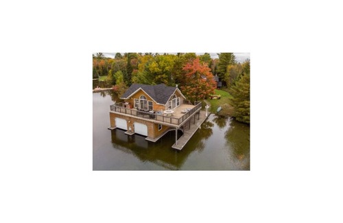 Seguin Cottage | SANDALWOOD