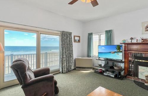 Wells Beach House | Sandcastle - W148 Brought to you by GetAway Vacations