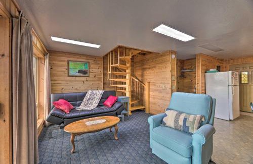 Waldport House | Sanderling Sea Cottages, Unit 3 with Private Balcony