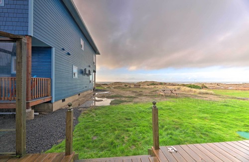 Waldport Cottage | Sanderling Sea Cottages, Unit 3 w/Private Balcony