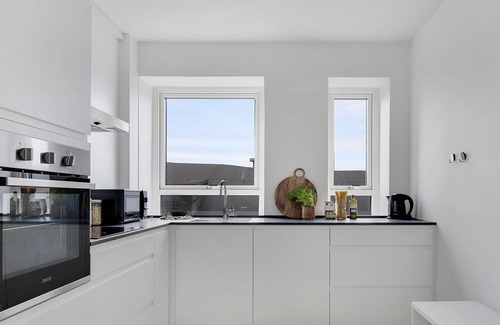 Roskilde Apartment | Sanders Fjord 4 - Family 1-Bdr. Apt. Near Cathedral