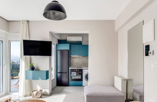 Thessaloniki Apartment | Sanders Old Port - Darling 1-Bdr Apt with Balcony