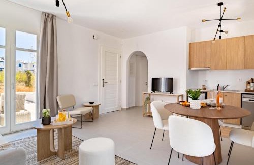 Molos Apartment | Sanders Paros Gardens