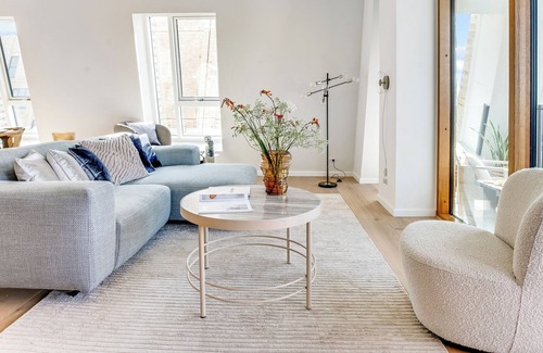 Christianshavn Apartment | Sanders View Cph - Stunning 2-Bdr. Apt Harbor View